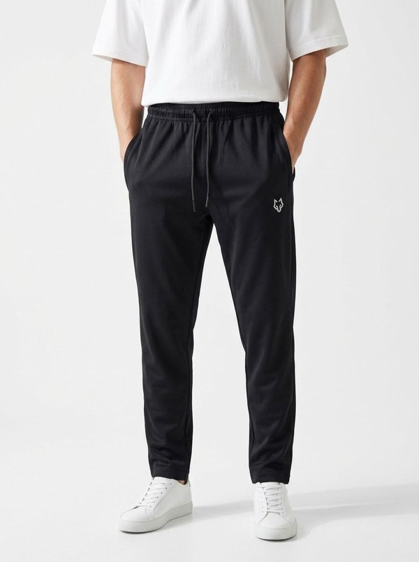 SKRIVOO - LIGHTWEIGHT PERFORMANCE TRACK PANTS FOR EVERYDAY WEAR