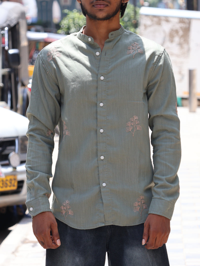 Embroidered Ginkgo Mandarin Collar Shirt – Sage
