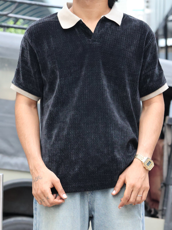 Men’s Textured Contrast-Collar Polo Shirt