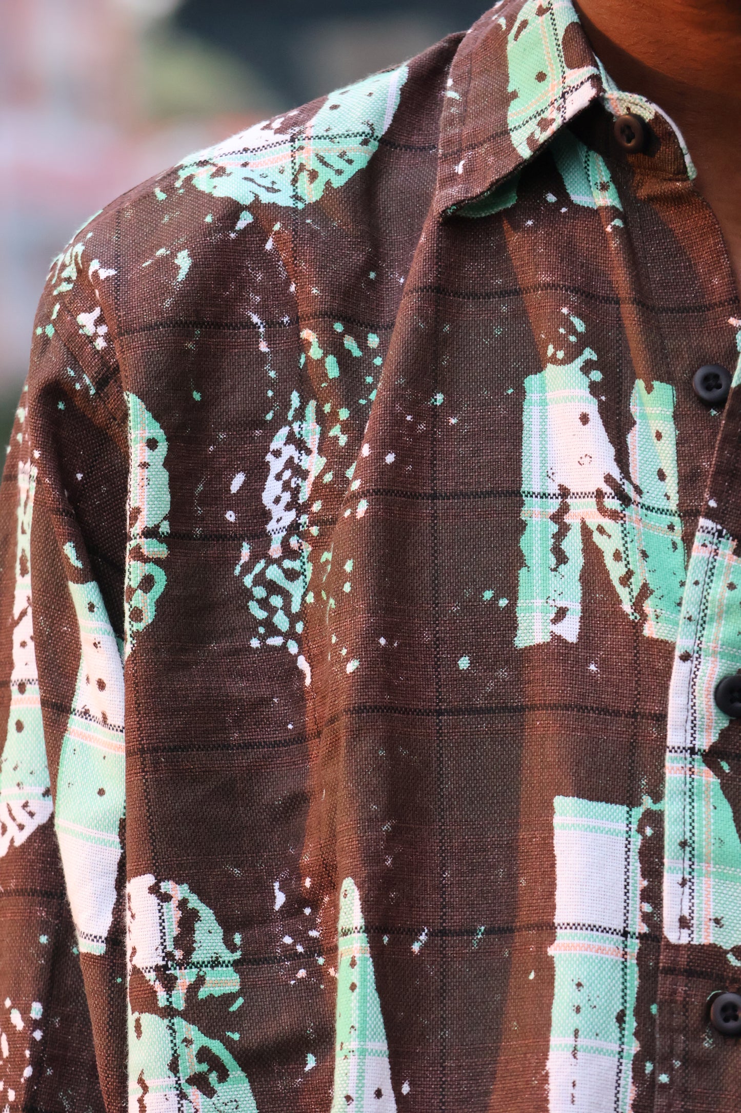 Distressed Typography Oversized Streetwear Shirt