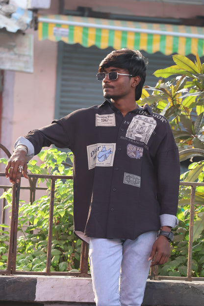 Vintage Heritage Graphic Button-Down Shirt – Charcoal SHIRT