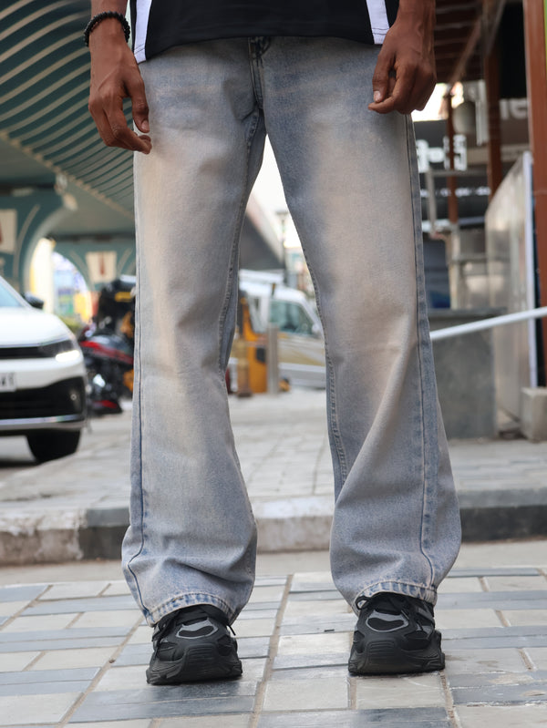 Light Fade Classic Straight Jeans