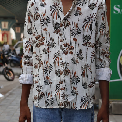 🌿 Tropical Bloom Printed Shirt – Off-White