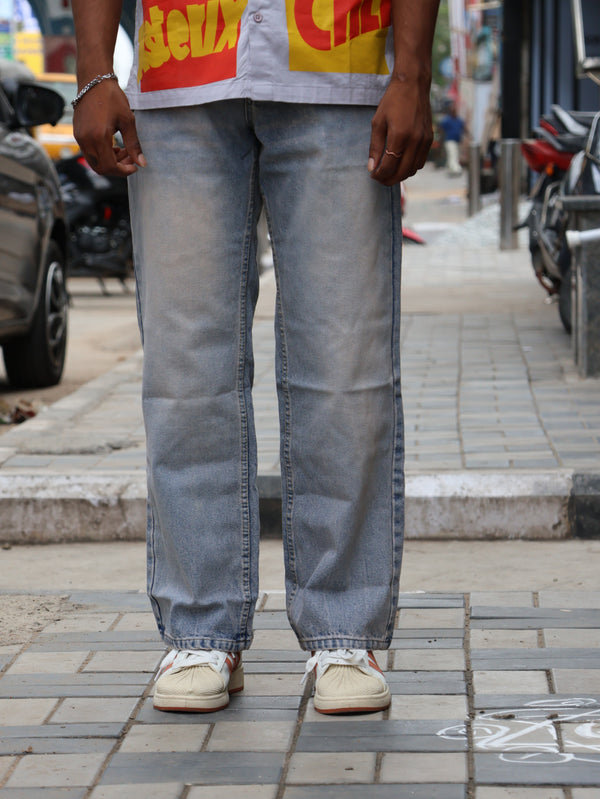 SKRIVOO Essential Straight-Leg | Vintage Ice Wash